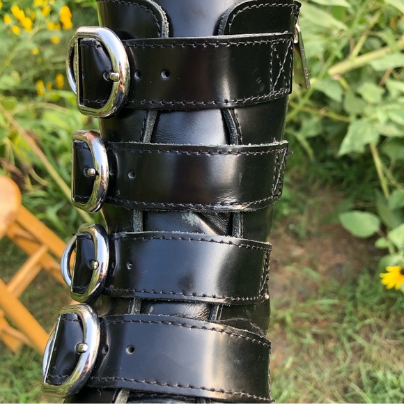 Dr. Martens Jadon Max Hardware Platform Boots - Picture 8 of 16